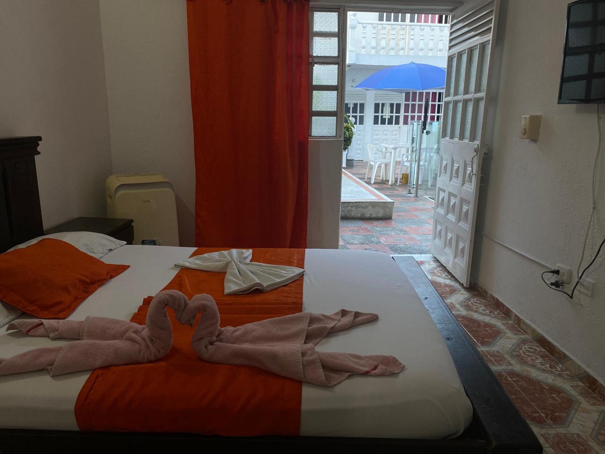 Hotel San Jorge Melgar Bagian luar foto